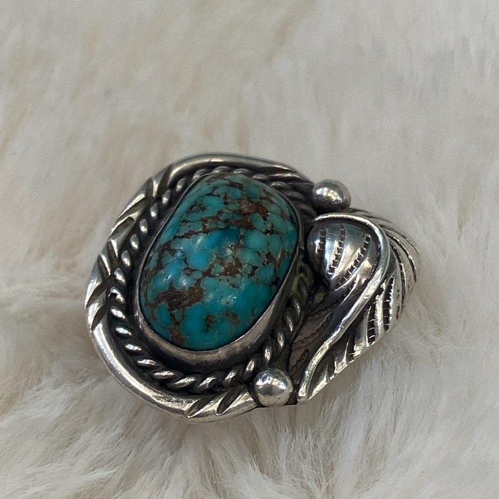 Turquoise Ring - Picture 2 of 7